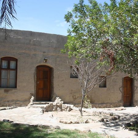 Fort Sesfontein Lodge & Safaris ภายนอก รูปภาพ