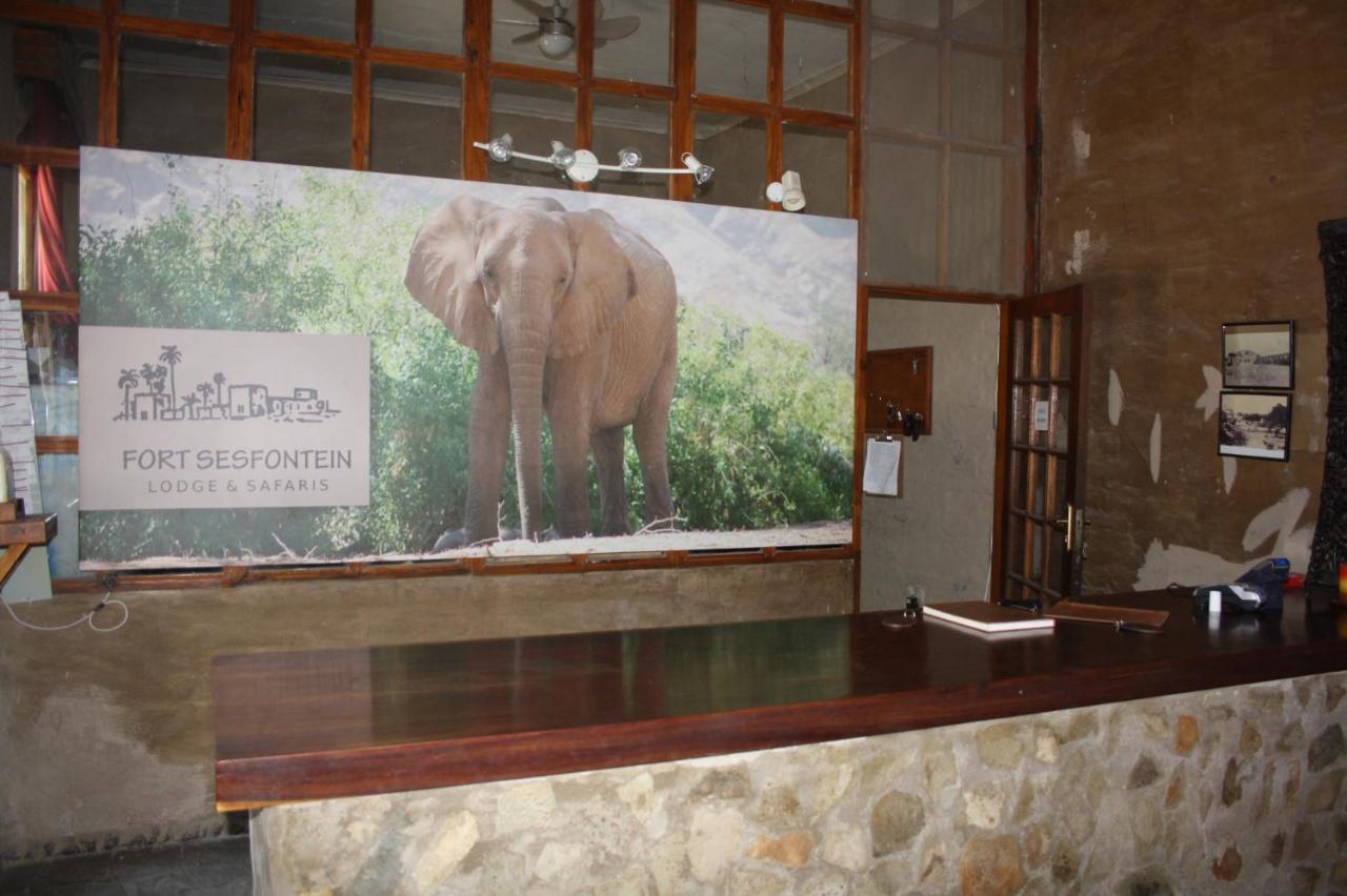 Fort Sesfontein Lodge & Safaris ภายนอก รูปภาพ