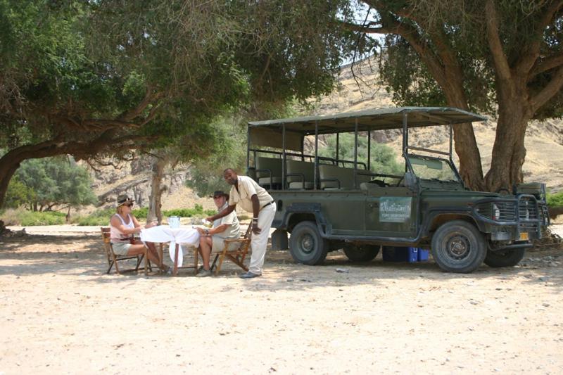 Fort Sesfontein Lodge & Safaris ภายนอก รูปภาพ